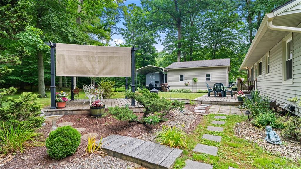 216 Cranberry Road Grove City, PA 16127 - Photo 7 of 25 Gallery Image 7
