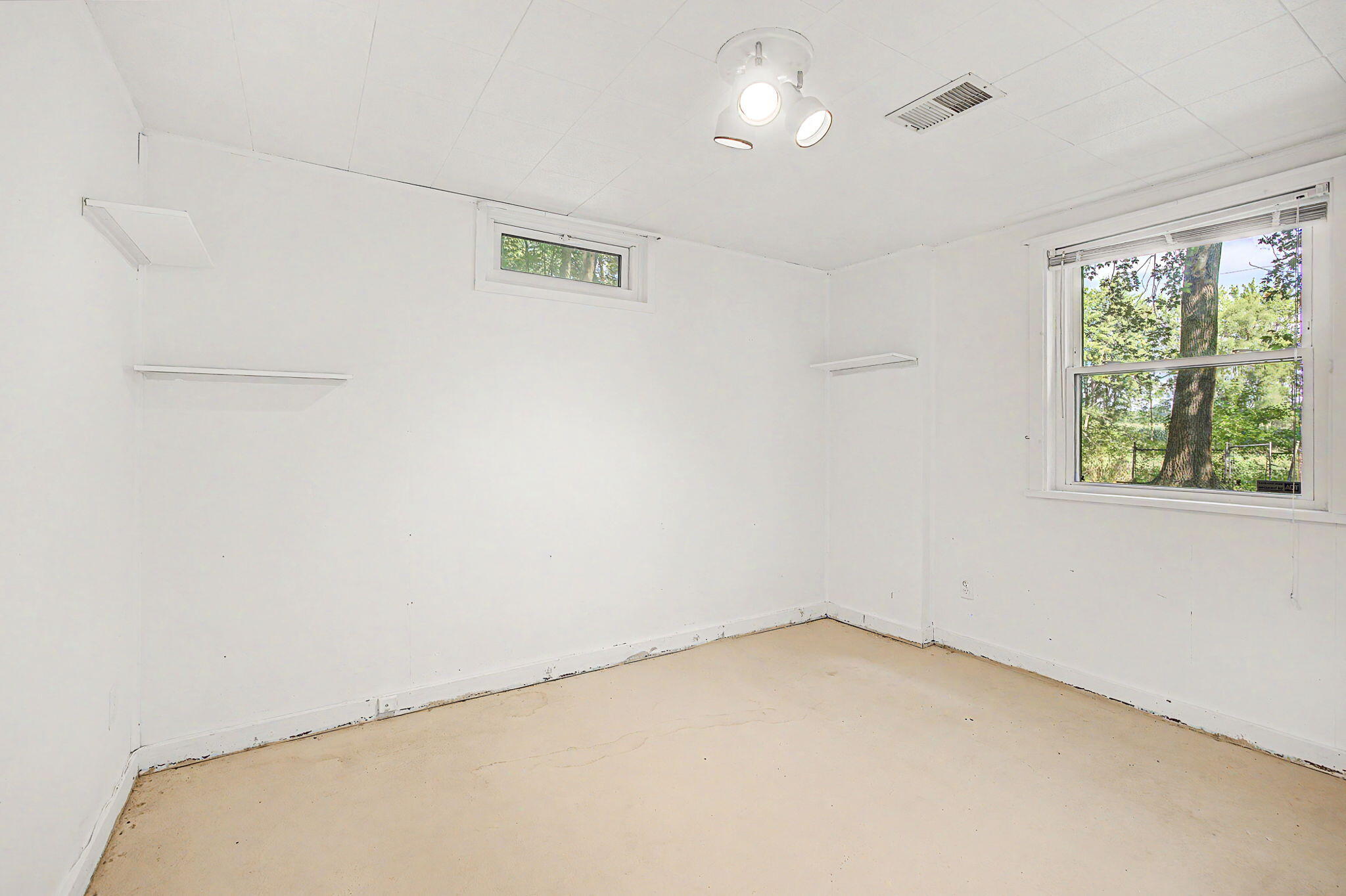 1940 Maple Grove Road Jackson, MI 49201 - Photo 34 of 53 34-web-or-mls-CQ1A8732