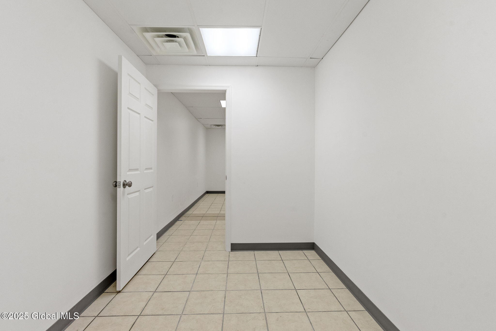 1480 State Street Schenectady, NY 12304 - Photo 17 of 34 14-web-or-mls-1480-state-st