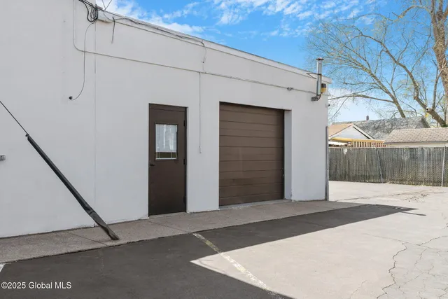 $1,800,000 | 1480 State Street, Schenectady, NY 12304