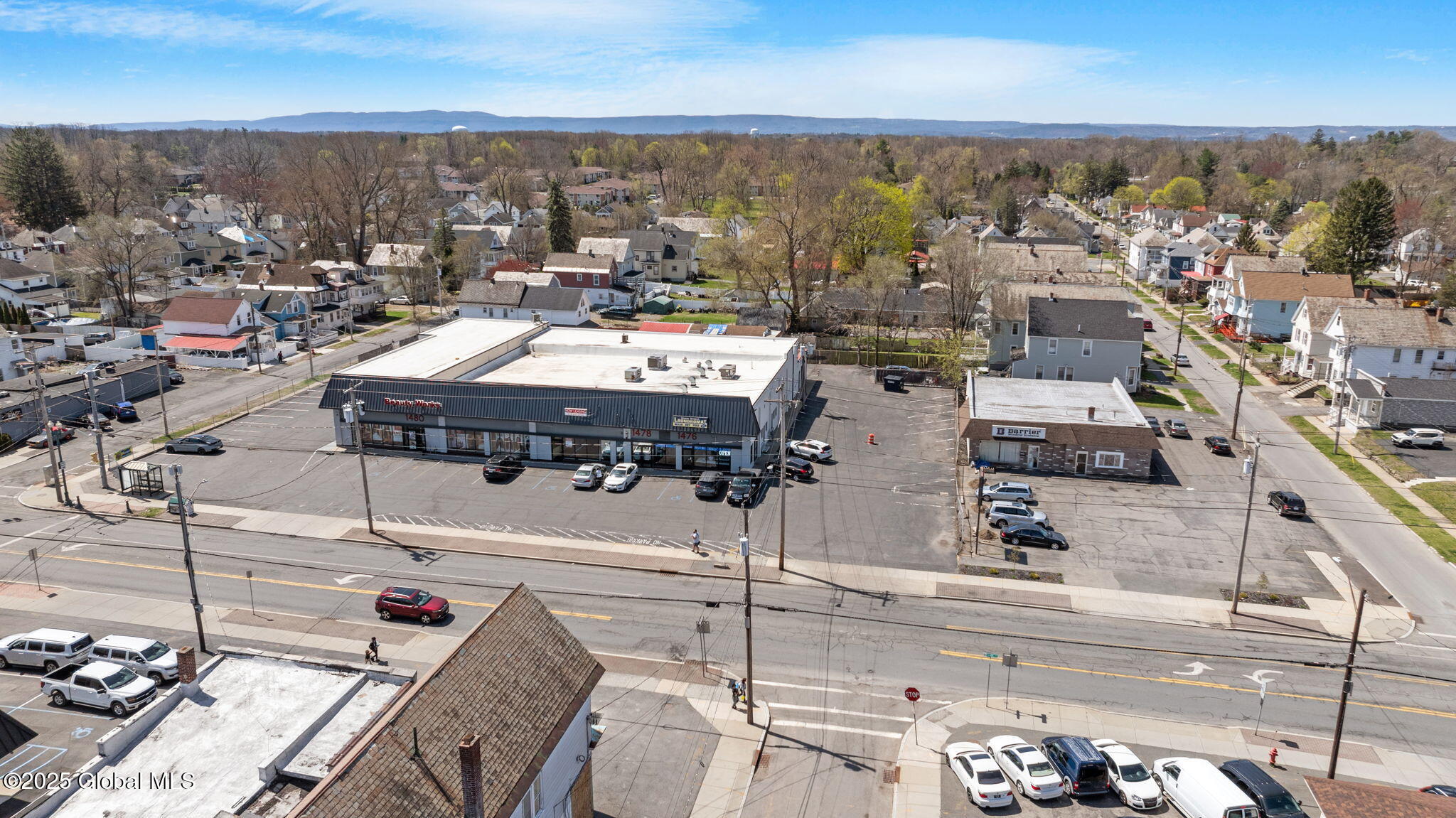 1480 State Street Schenectady, NY 12304 - Photo 4 of 34 33-web-or-mls-1480-state-st