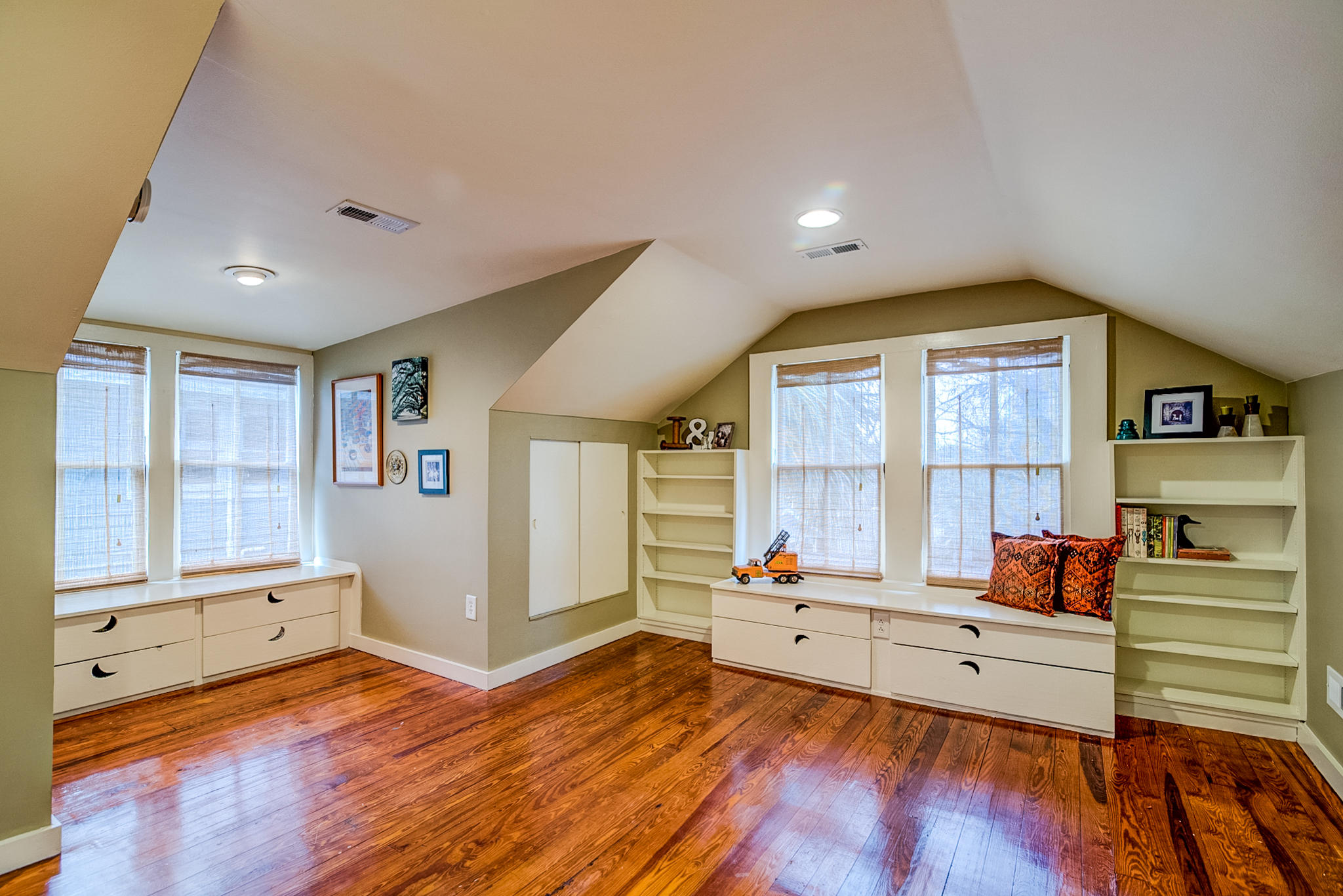 783 Rutledge Avenue Charleston, SC 29403 - Photo 28 of 37 783 Rutledge-22