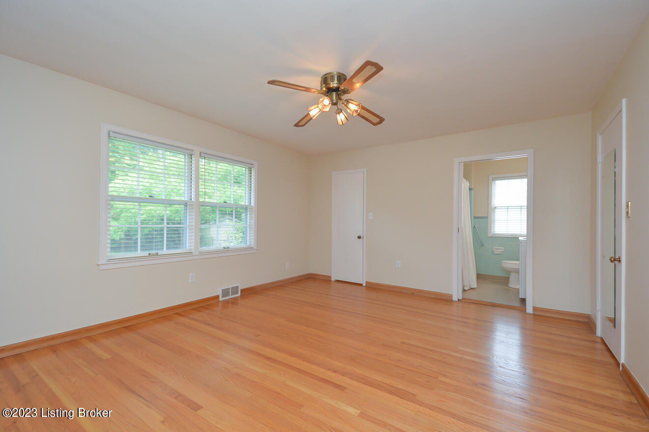 505 Brookview Road Louisville, KY 40207 - Photo 16 of 54 Primary Bedroom