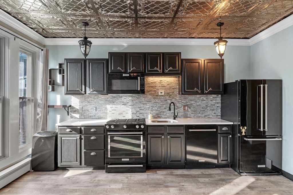 52 Beacon Street, Unit 3 Chelsea, MA 02150 - Photo 10 of 42