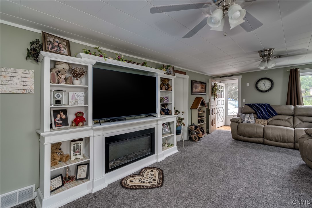 16 Bethune Street Alexandria, NY 13607 - Photo 12 of 50