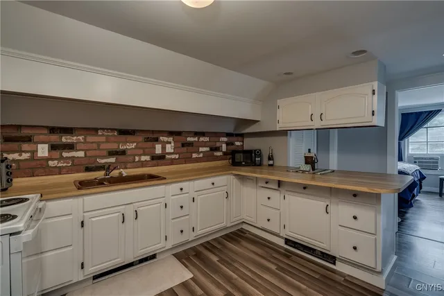 $3,900,000 | 16 Bethune Street, Alexandria, NY 13607