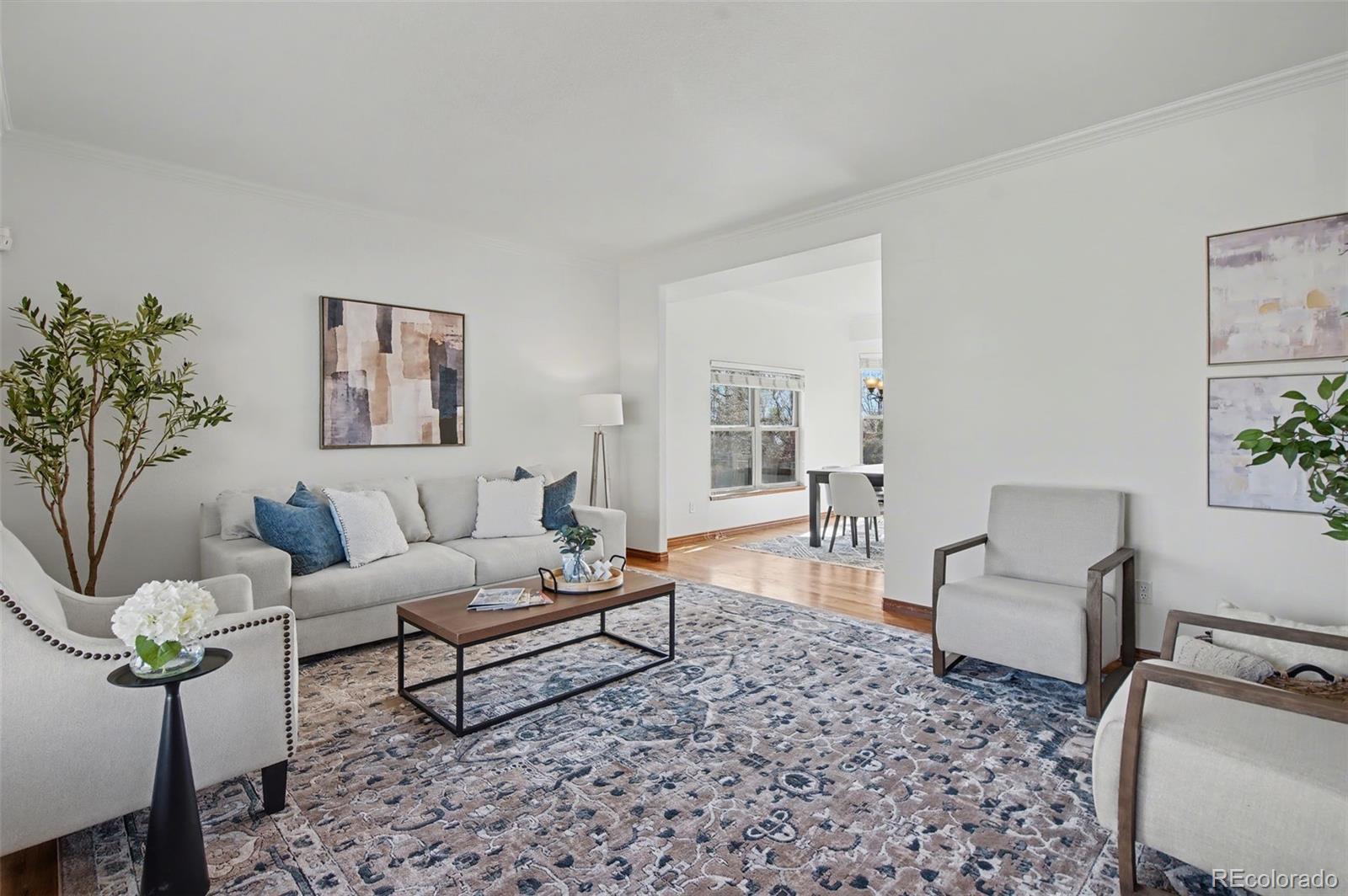 665 Robinglen Court Colorado Springs, CO 80906 - Photo 3 of 43