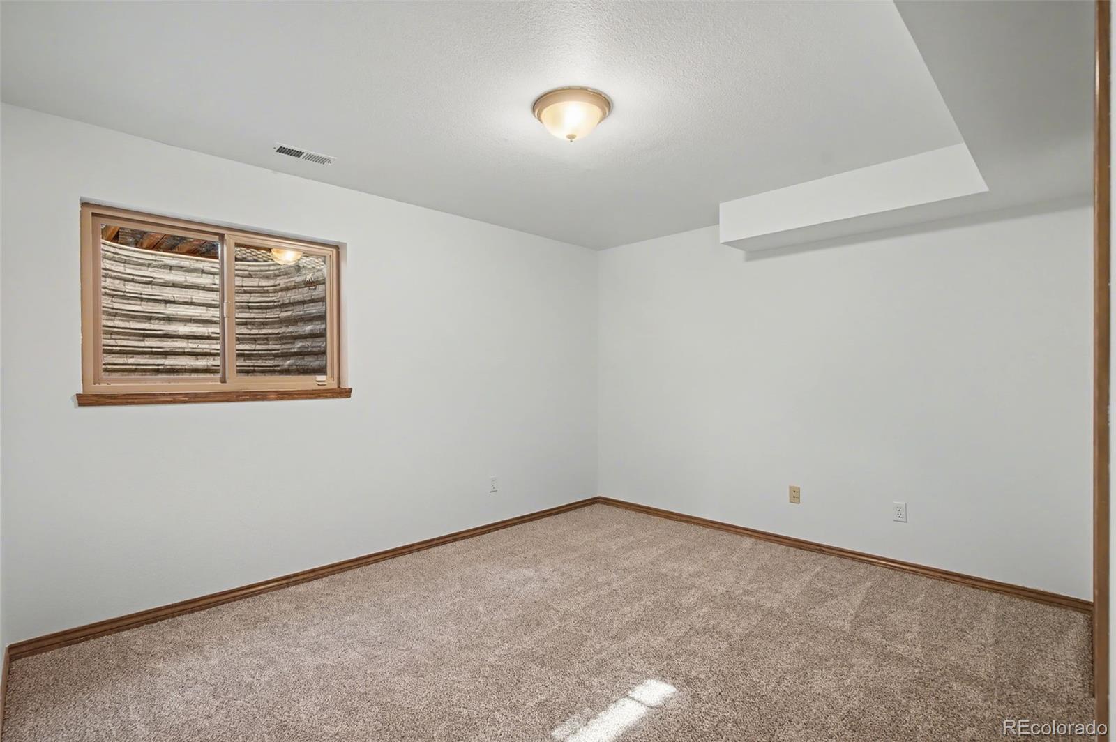 665 Robinglen Court Colorado Springs, CO 80906 - Photo 34 of 43