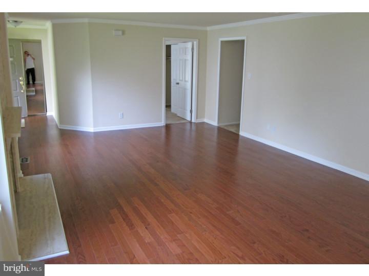 4101 A Chadbury Road Mount Laurel, NJ 08054 - Photo 3 of 16 Great Room