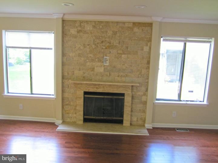 4101 A Chadbury Road Mount Laurel, NJ 08054 - Photo 4 of 16 Fireplace