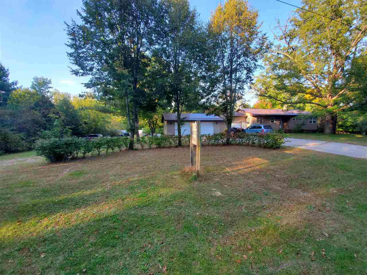 11635 Gates Road Riverdale, MI 48877 - Photo 2 of 37 1893627-1.JPG