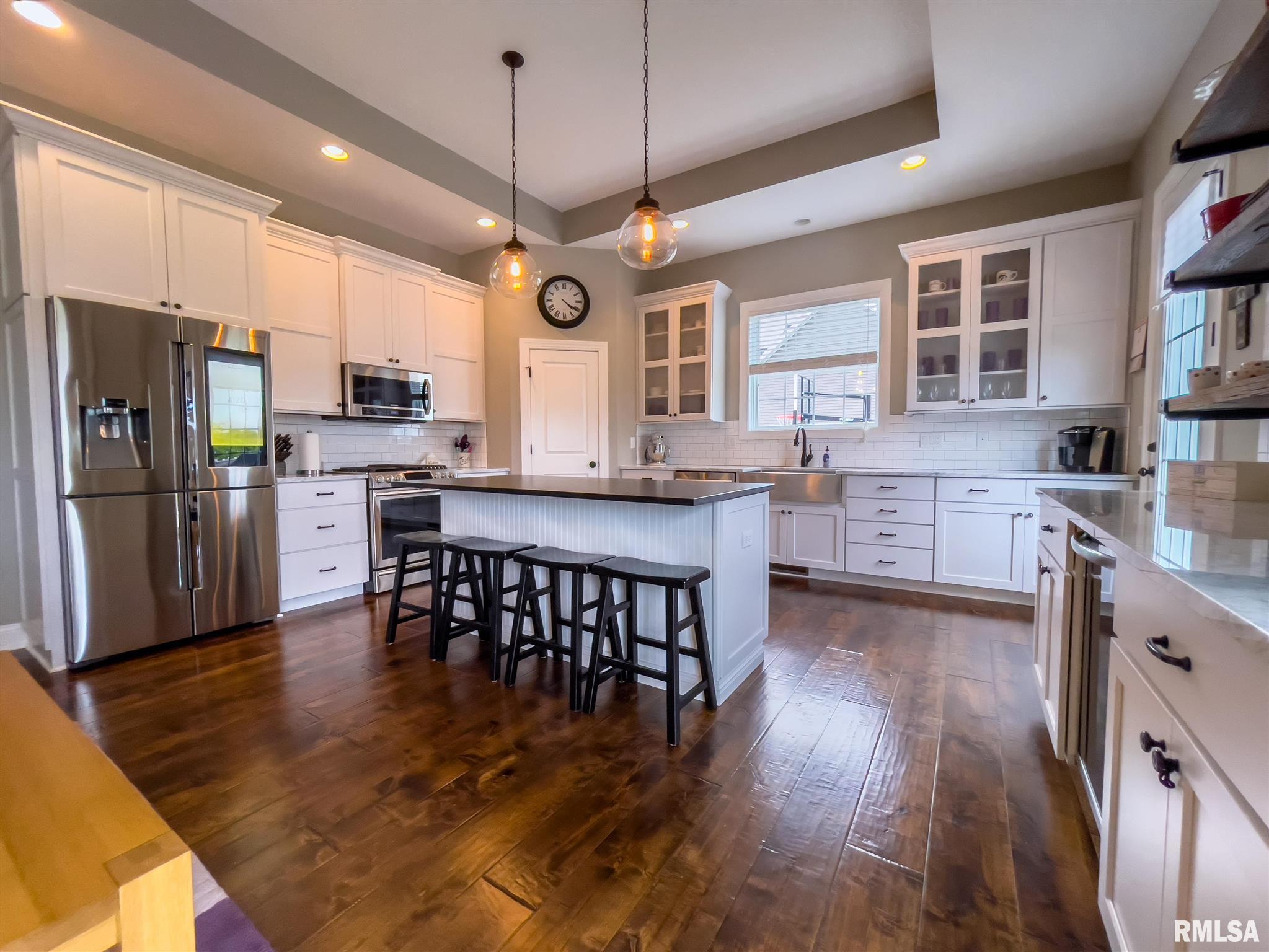 4024 Thomas Pointe Road Davenport, IA 52807 - Photo 13 of 35 Gallery Image 13