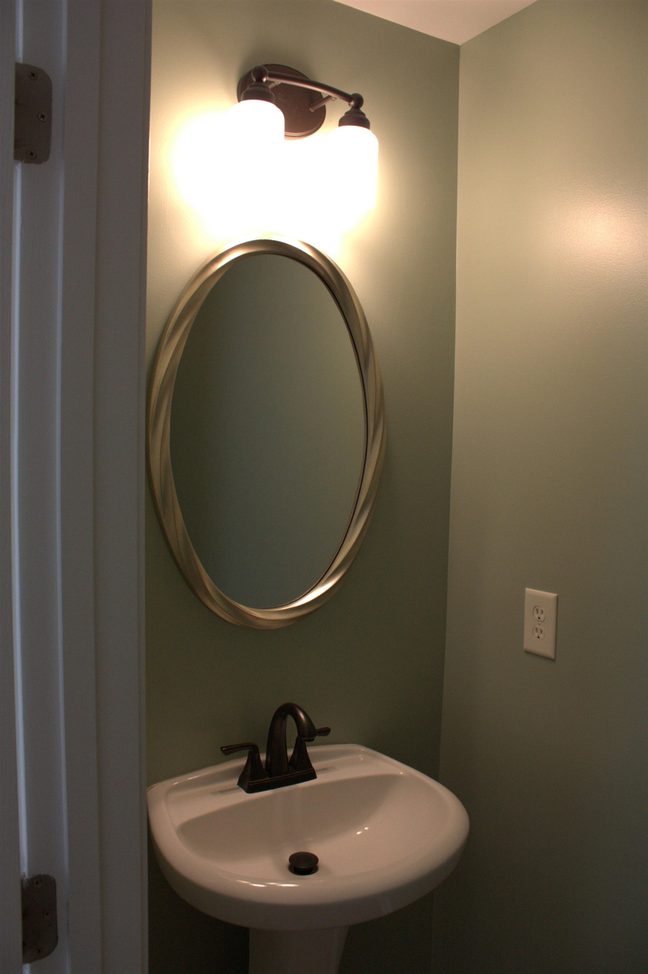 7802 Spungold Street Raleigh, NC 27617 - Photo 8 of 23 Powder room