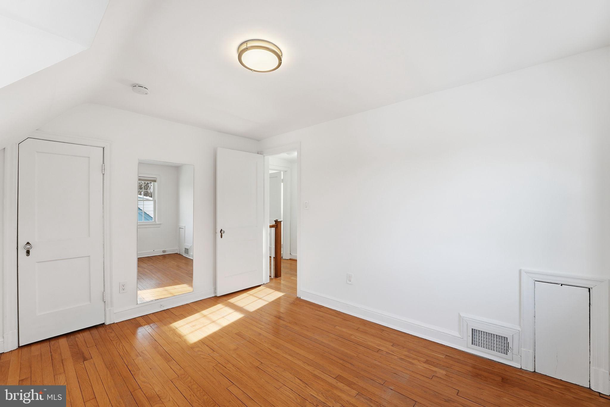 2408 Seminary Road Silver Spring, MD 20910 - Photo 26 of 37