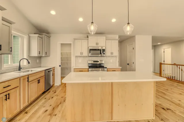 $496,827 | 1474 66th Avenue South, Fargo, ND 58104