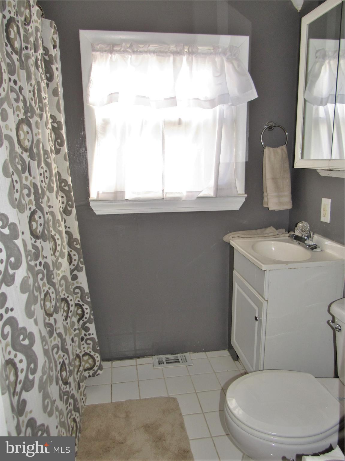 2835 Welsh Road Philadelphia, PA 19152 - Photo 15 of 20 Gallery Image 15
