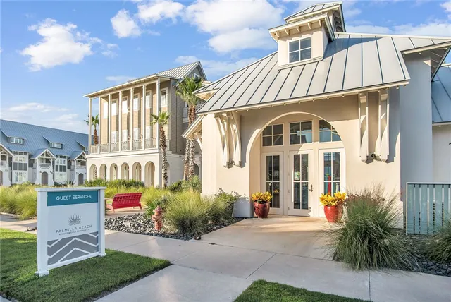 $3,500 | 214 Sunset Avenue, Unit 2, Port Aransas, TX 78373