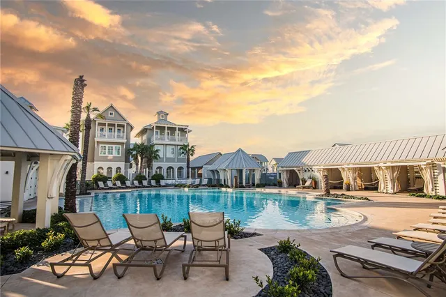 $3,500 | 214 Sunset Avenue, Unit 2, Port Aransas, TX 78373