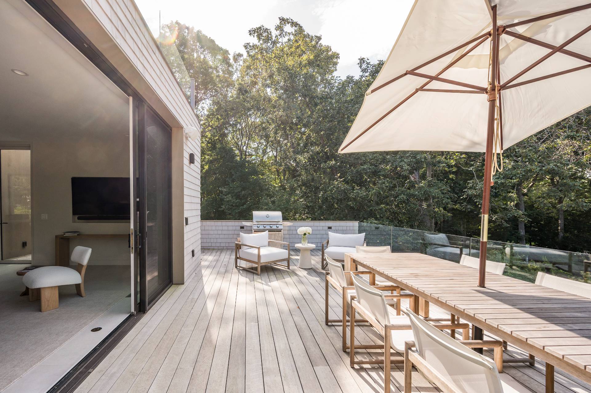 232 Kings Point Road East Hampton, NY 11937 - Photo 8 of 37 a outdoor space with furniture