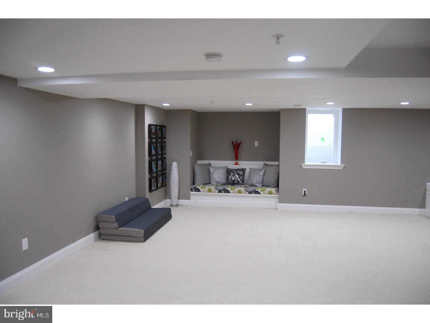 28 Madison Way Downingtown, PA 19335 - Photo 16 of 44 a living room with furniture and a window