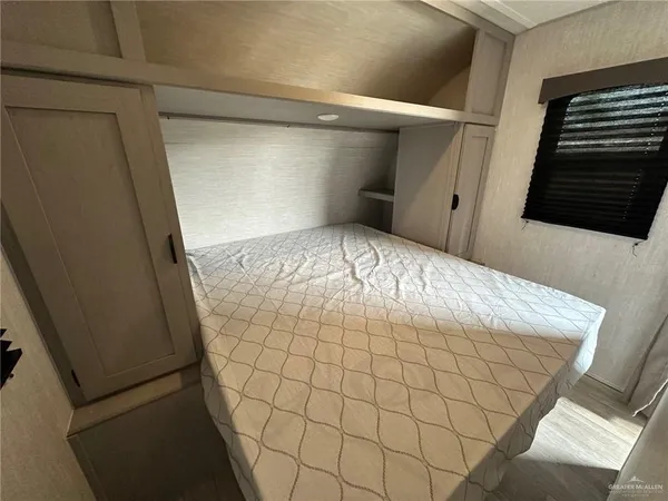 $700 | 4714 Wynn Drive, Unit 2, Donna, TX 78537