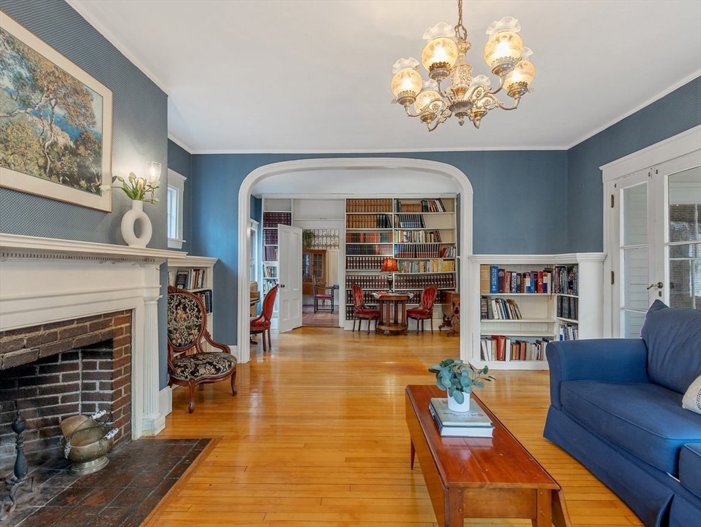 12 Spring Street Foxboro, MA 02035 - Photo 18 of 42