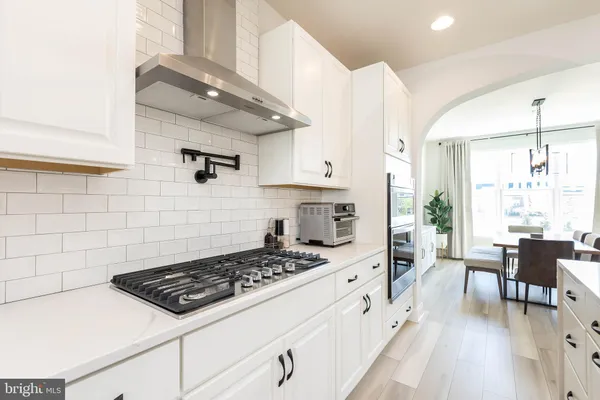 $700,000 | 1096 Holden Road, Frederick, MD 21701