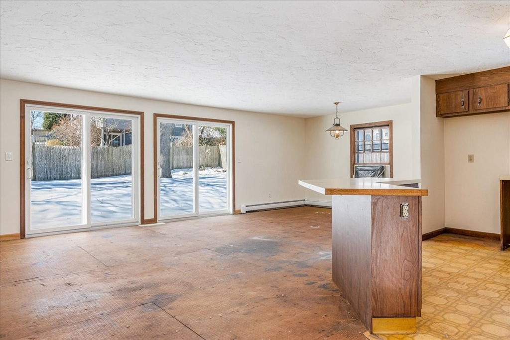 99 Rindge Street Weymouth, MA 02189 - Photo 4 of 35 Gallery Image 4