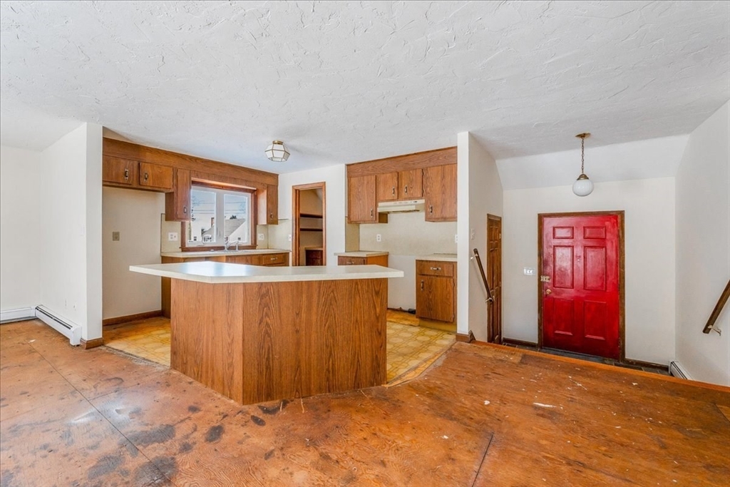 99 Rindge Street Weymouth, MA 02189 - Photo 8 of 35 Gallery Image 8