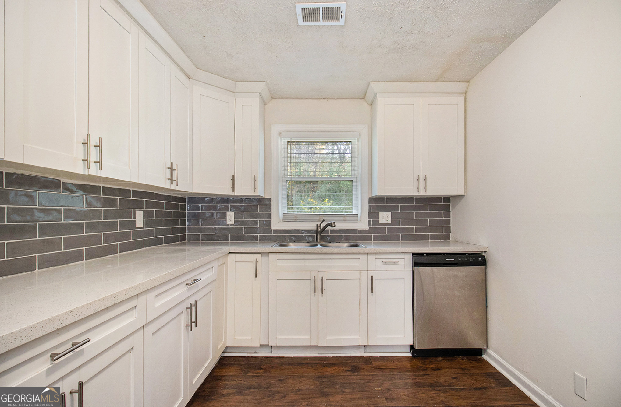 2087 Austin Drive Decatur, GA 30032 - Photo 9 of 18