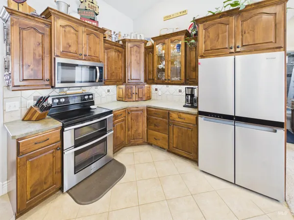 $715,000 | 3449 Hiland Avenue, Burley, ID 83318