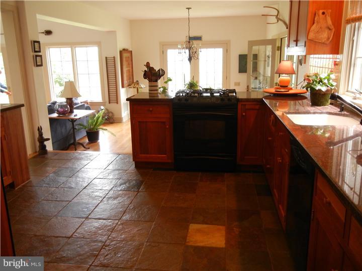 1430 Street Road Chester Springs, PA 19425 - Photo 6 of 25 Gallery Image 6
