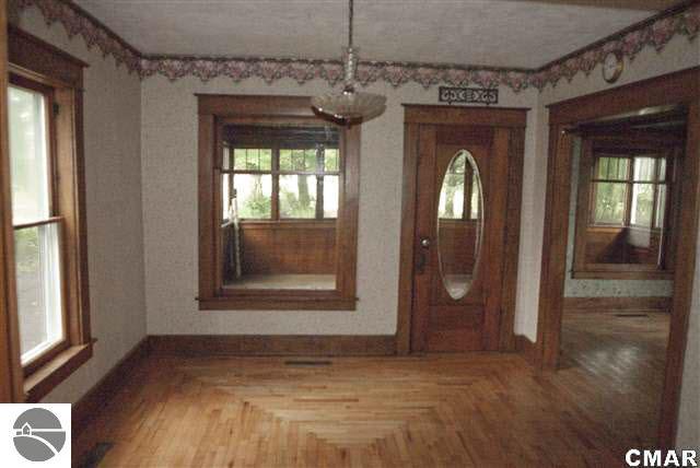 9113 South Littlefield Road Blanchard, MI 49310 - Photo 9 of 25 1771486-8.JPG