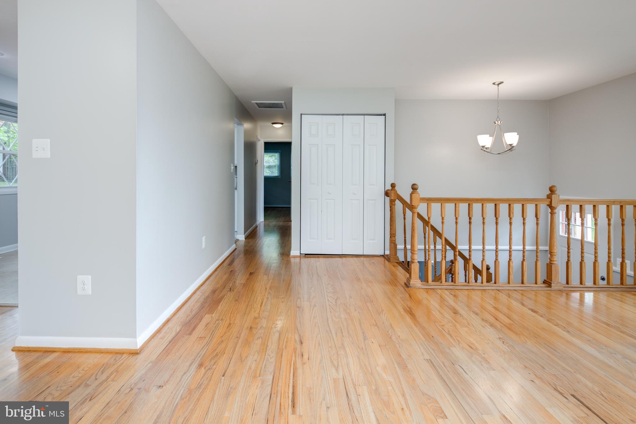 6225 Alberta Street Springfield, VA 22152 - Photo 8 of 52 Gallery Image 8