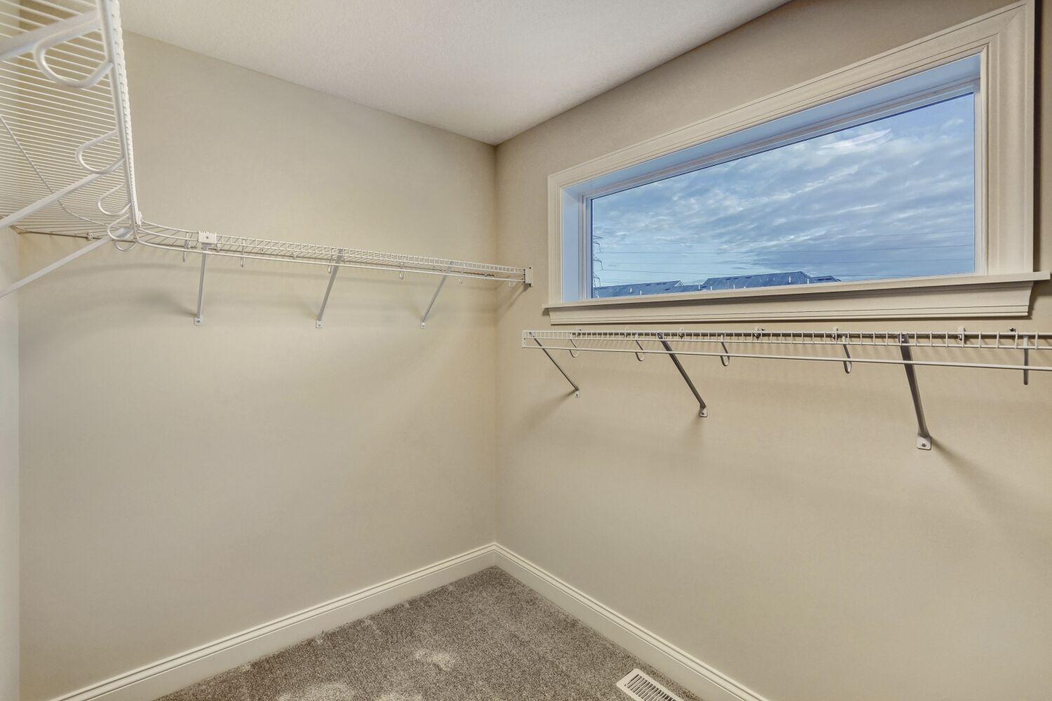 2871 Trinity Drive Shakopee, MN 55379 - Photo 14 of 24