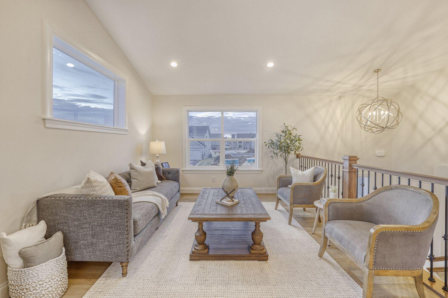 2871 Trinity Drive Shakopee, MN 55379 - Photo 4 of 23