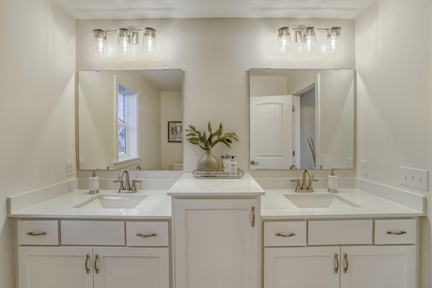 2871 Trinity Drive Shakopee, MN 55379 - Photo 10 of 23