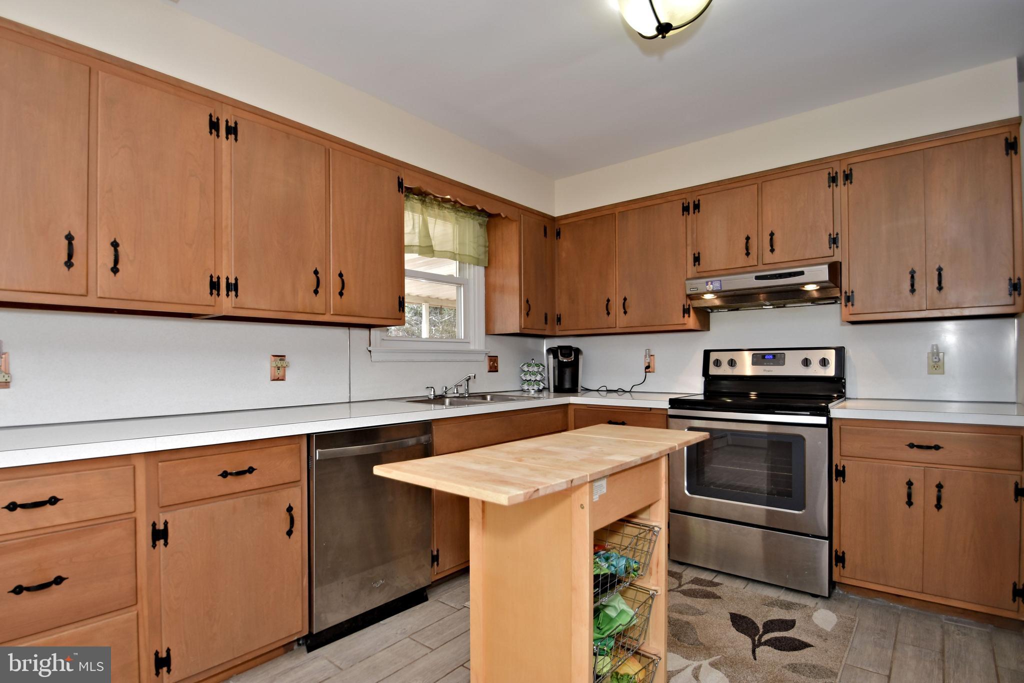 140 Ravenhill Road Phoenixville, PA 19460 - Photo 10 of 21 Gallery Image 10