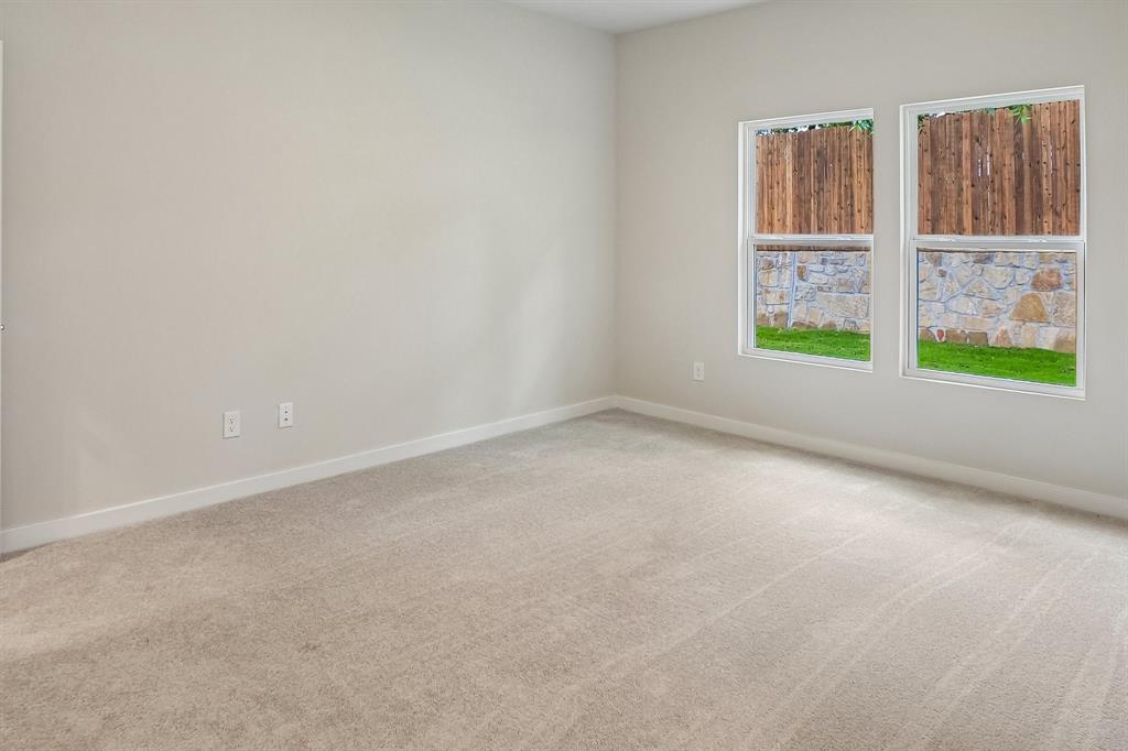 369 Declan Street Springtown, TX 76082 - Photo 28 of 37
