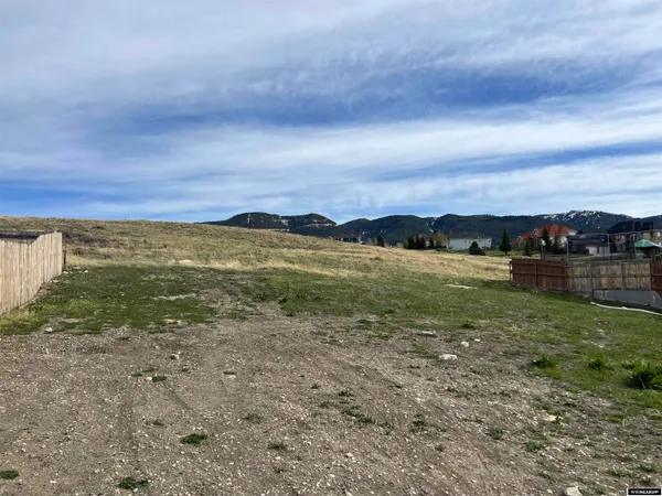 $75,000 | 1121 Goodstein Drive, Casper, WY 82601