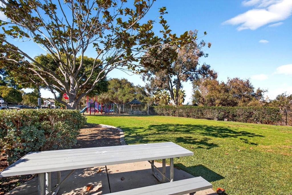 5572 Foxtail Loop Carlsbad, CA 92010 - Photo 7 of 7 Gallery Image 7