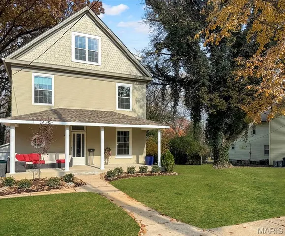 $900,000 | 727 Marshall Avenue, Webster Groves, MO 63119