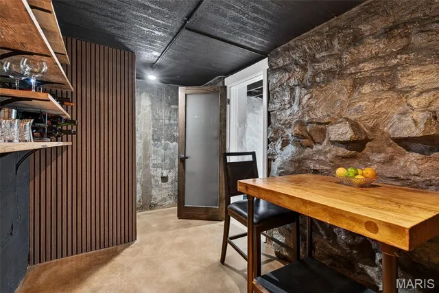 $900,000 | 727 Marshall Avenue, Webster Groves, MO 63119