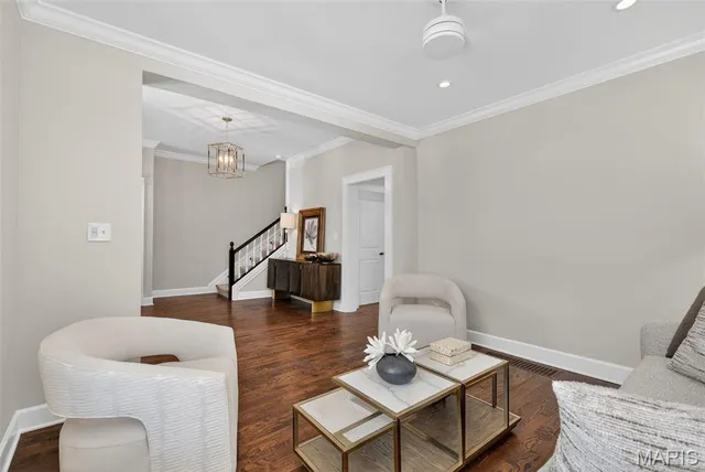 $900,000 | 727 Marshall Avenue, Webster Groves, MO 63119