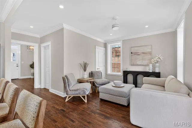 $900,000 | 727 Marshall Avenue, Webster Groves, MO 63119