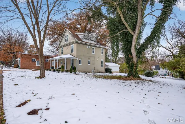 $900,000 | 727 Marshall Avenue, Webster Groves, MO 63119