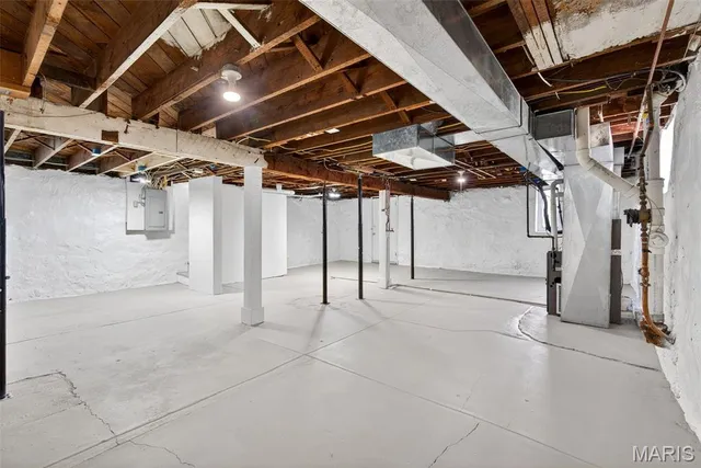 $900,000 | 727 Marshall Avenue, Webster Groves, MO 63119