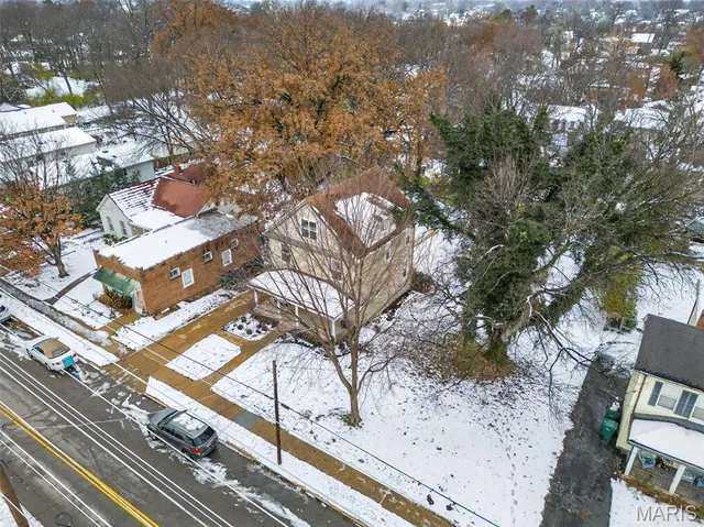 $900,000 | 727 Marshall Avenue, Webster Groves, MO 63119