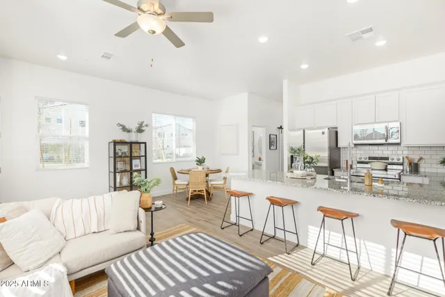 $339,000 | 669 East Scenic Street, Apache Junction, AZ 85119