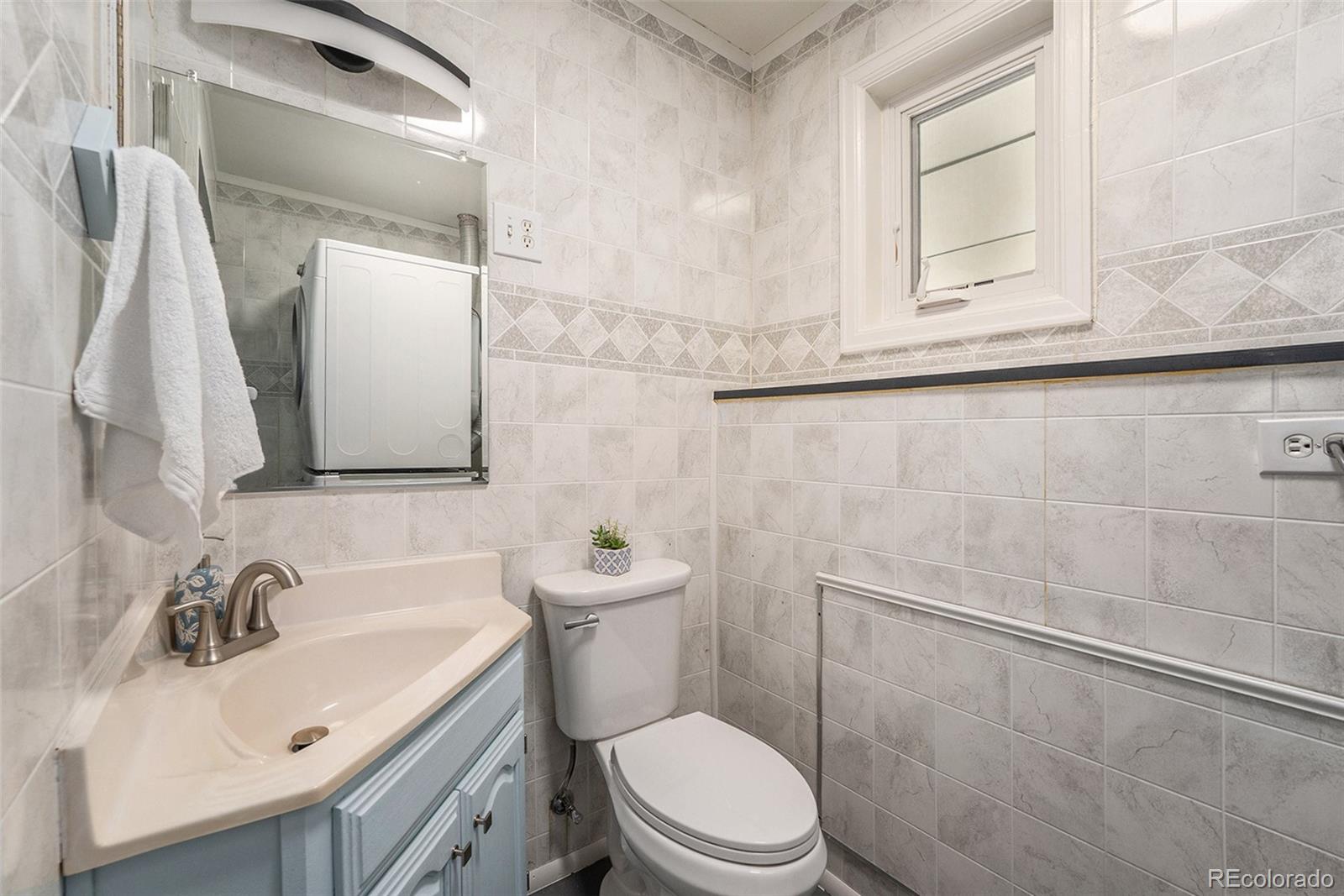 4583 Allison Street Wheat Ridge, CO 80033 - Photo 11 of 23 Gallery Image 11